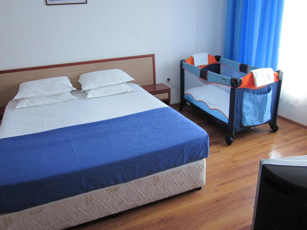 Albatros 2 Family Hotel Kiten  Camera foto