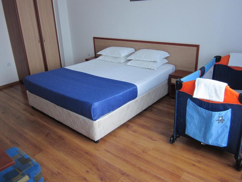 Albatros 2 Family Hotel Kiten  Camera foto